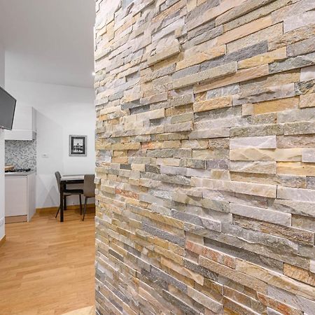 Navona & Pantheon Cozy Apartment Roma Esterno foto
