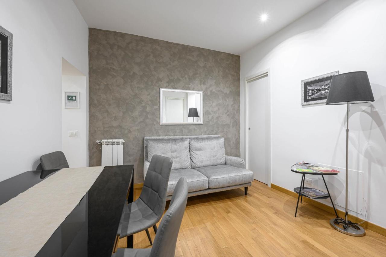 Navona & Pantheon Cozy Apartment Roma Esterno foto