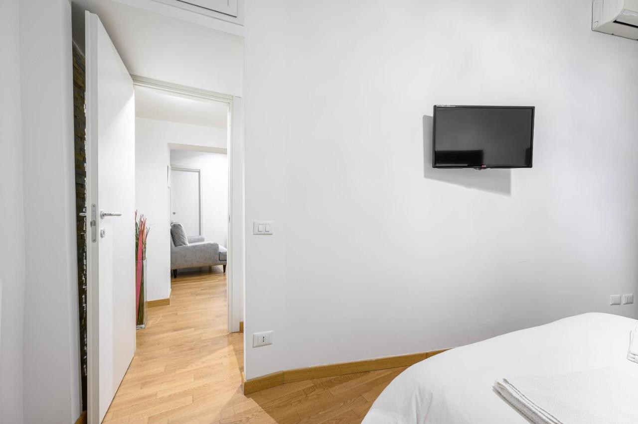 Navona & Pantheon Cozy Apartment Roma Esterno foto